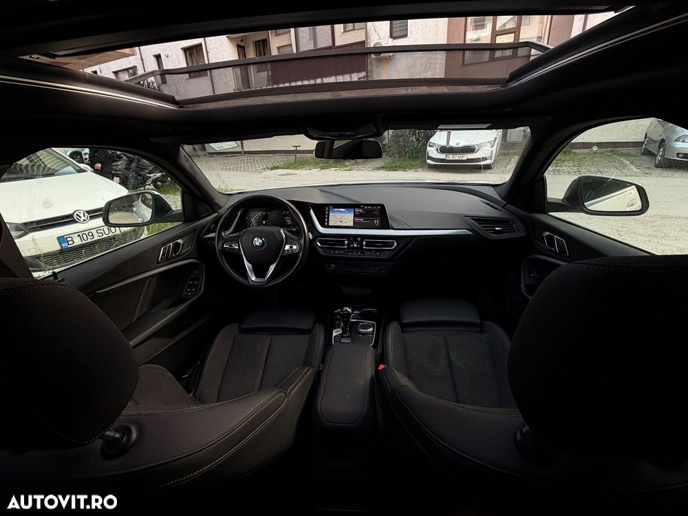 BMW Seria 2 218d AT - 9