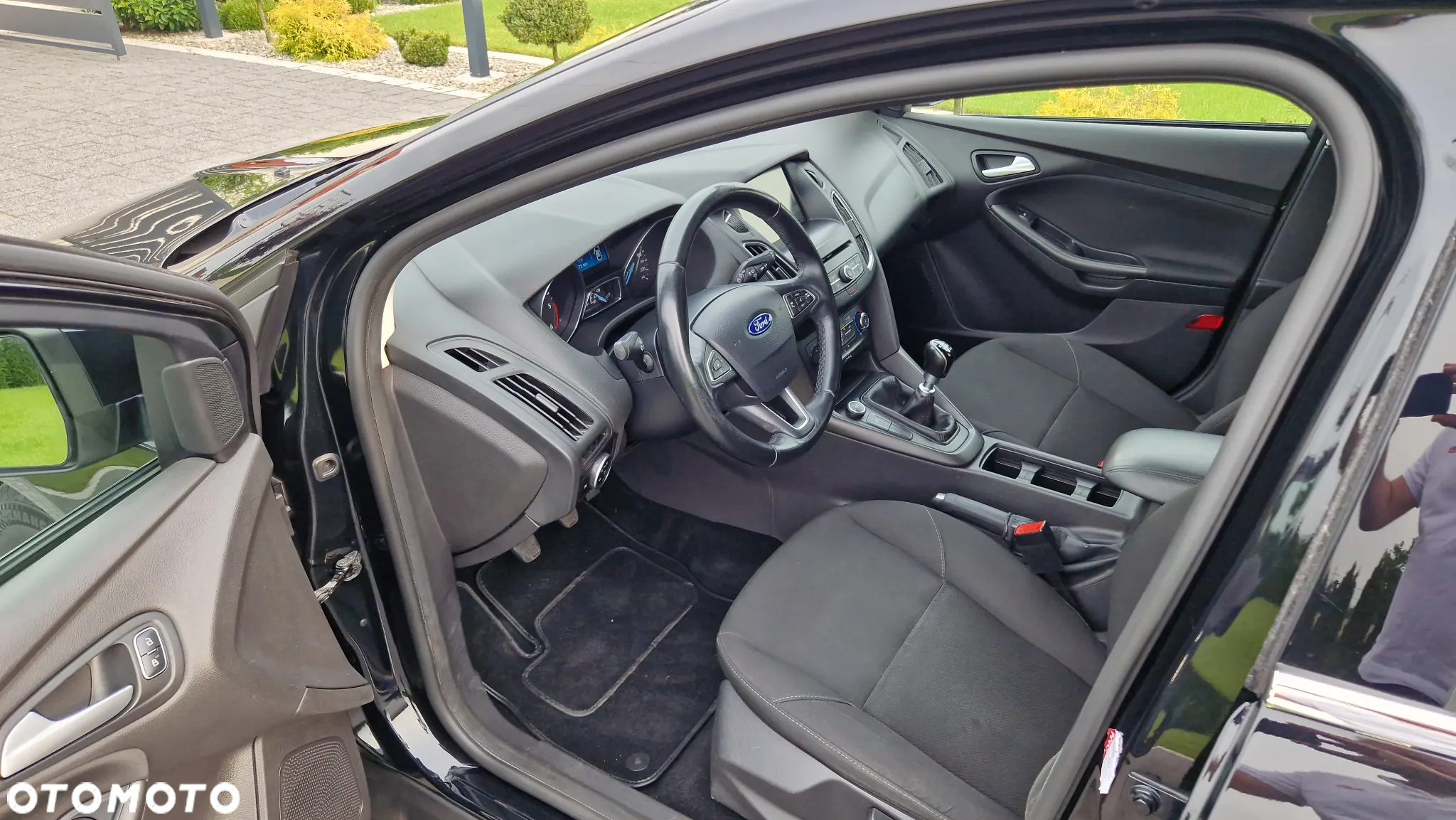 Ford Focus Turnier 1.6 TDCi DPF Titanium - 14
