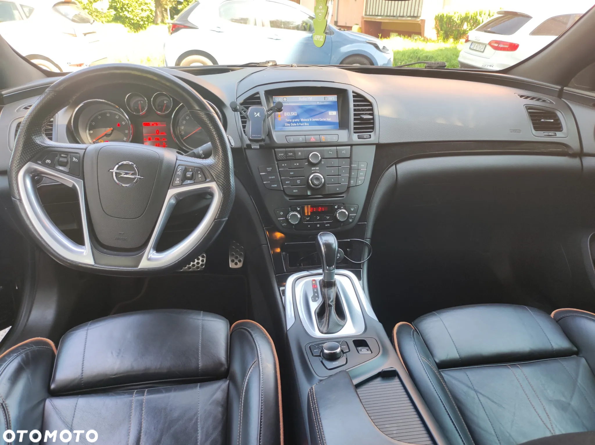 Opel Insignia 2.0 Turbo Sports Tourer 4x4 Automatik Edition - 13