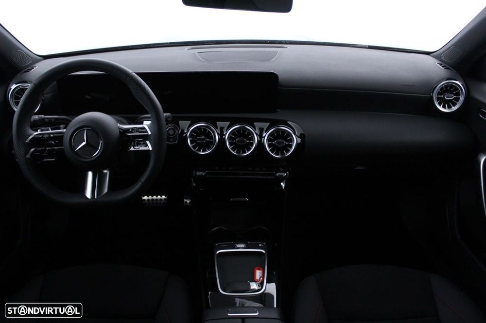 Mercedes-Benz A 200 AMG Line Aut. - 18