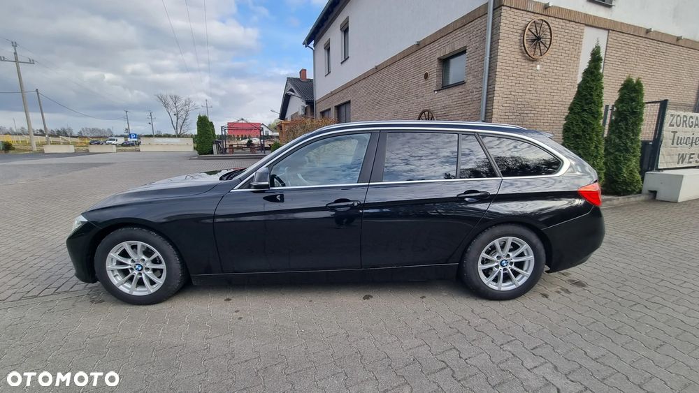 BMW Seria 3 320d Efficient Dynamics Edition - 13
