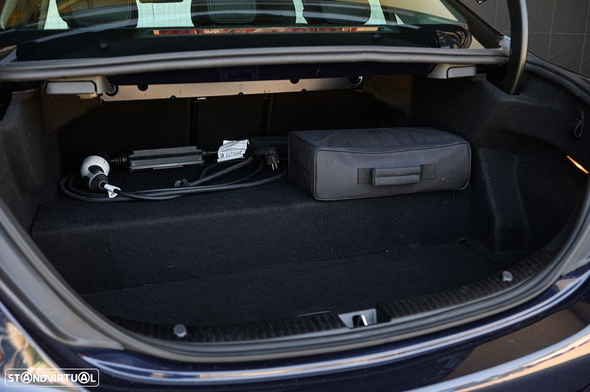 Mercedes-Benz C 300 de Avantgarde - 22