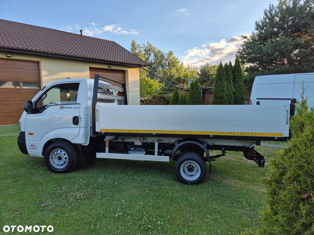 Kia K2900 K2500 - 8