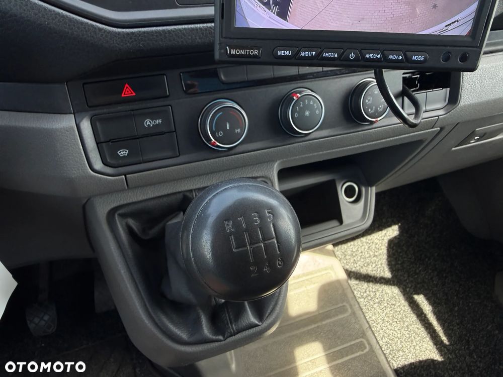 Volkswagen Crafter 35 - 11