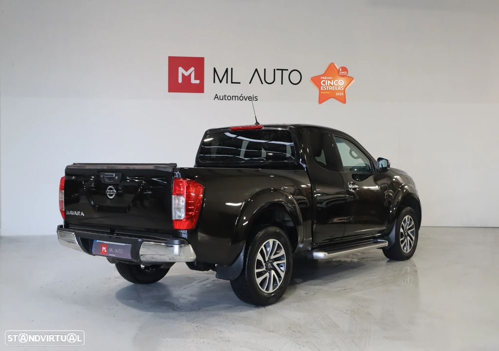 Nissan Navara 2.3 dCi CD 4WD Tekna - 4