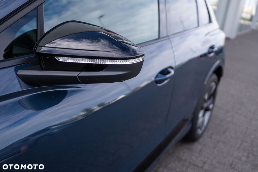 Audi Q4 e-tron - 9