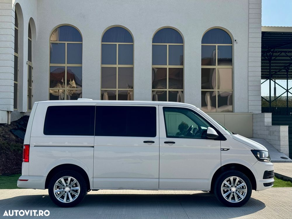 Volkswagen Caravelle KR Comfortline DSG 4M - 13
