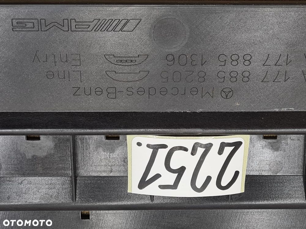 Mercedes A-klasa W177 A1778858205 AMG płyta zderzaka silnika przód przedni - 8