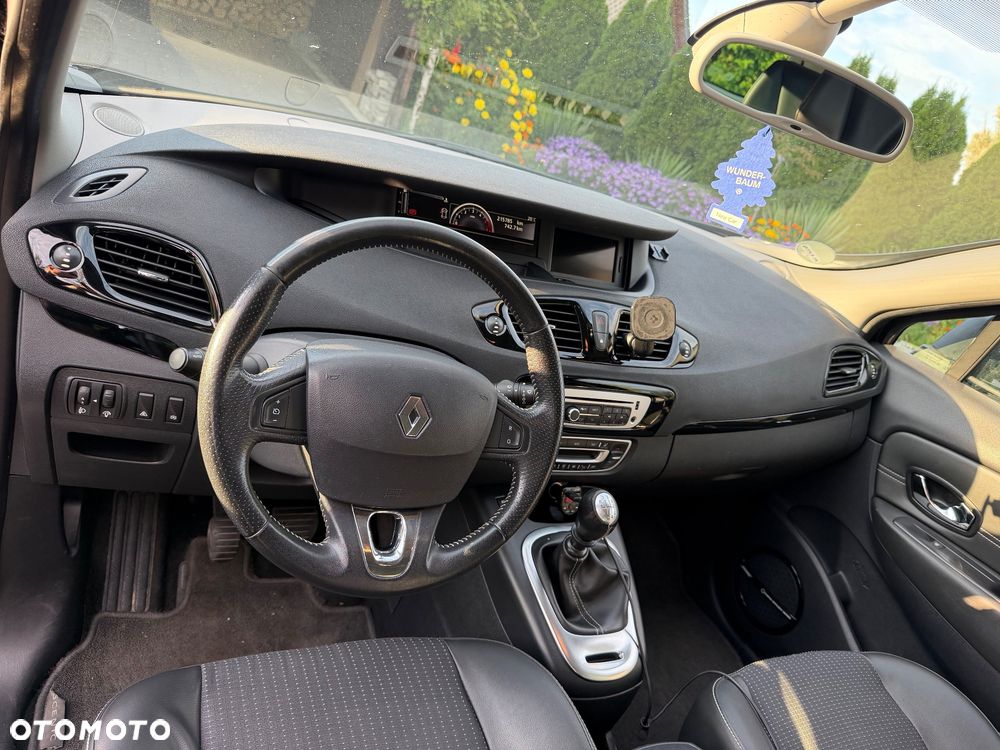 Renault Scenic 2014 photo 5