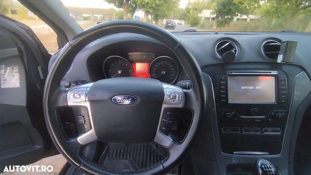 Ford Mondeo 2.0 TDCi Trend - 4