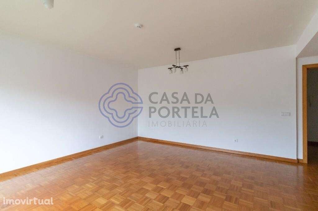 Andar moradia T3 em São João de Ver - Grande imagem: 2/27