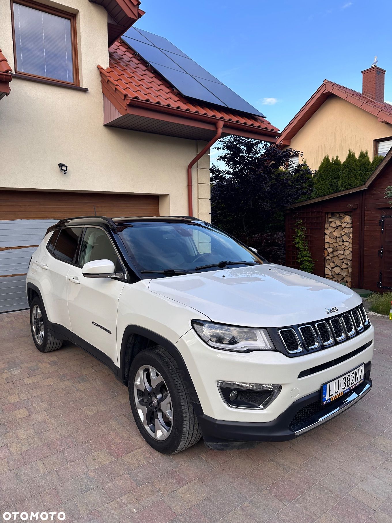 Jeep Compass - 1