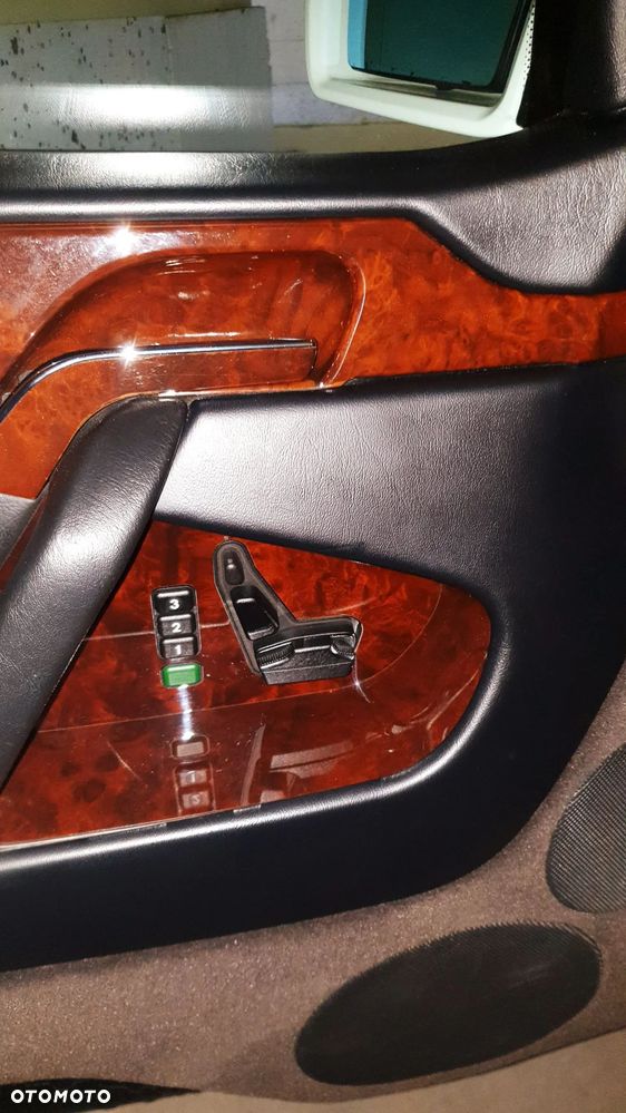 Mercedes-Benz CL - 18