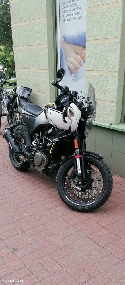 Husqvarna Svartpilen - 2