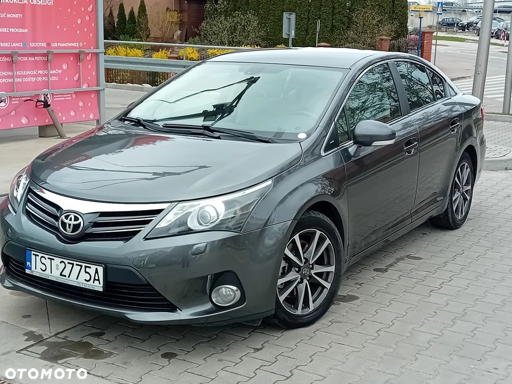 Toyota Avensis 2.2 D-4D Premium - 3