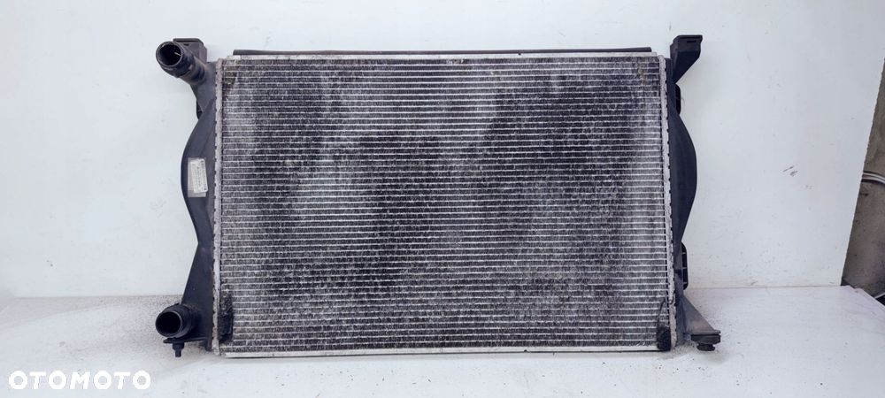CHŁODNICA WODY 2.0 TDI AUDI A6 C6 4F0121251Q - 1