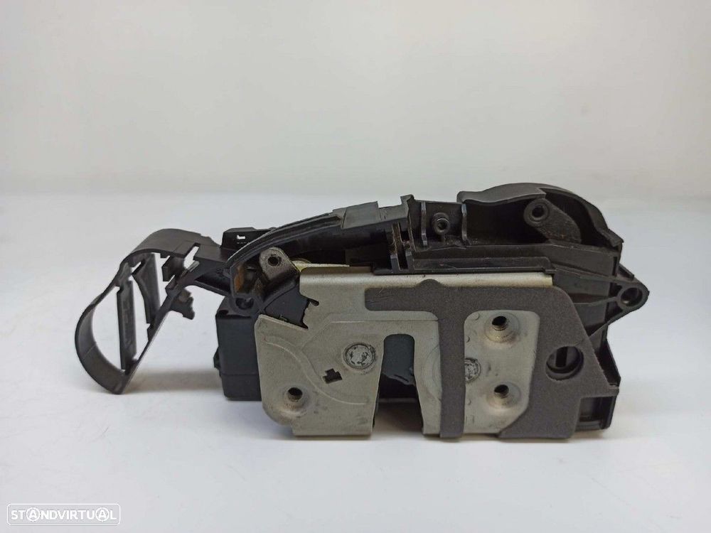 FECHADURA PORTA FRENTE ESQUERDA FORD FOCUS LIM. TREND + - 5