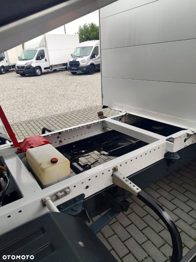 Iveco Daily - 16