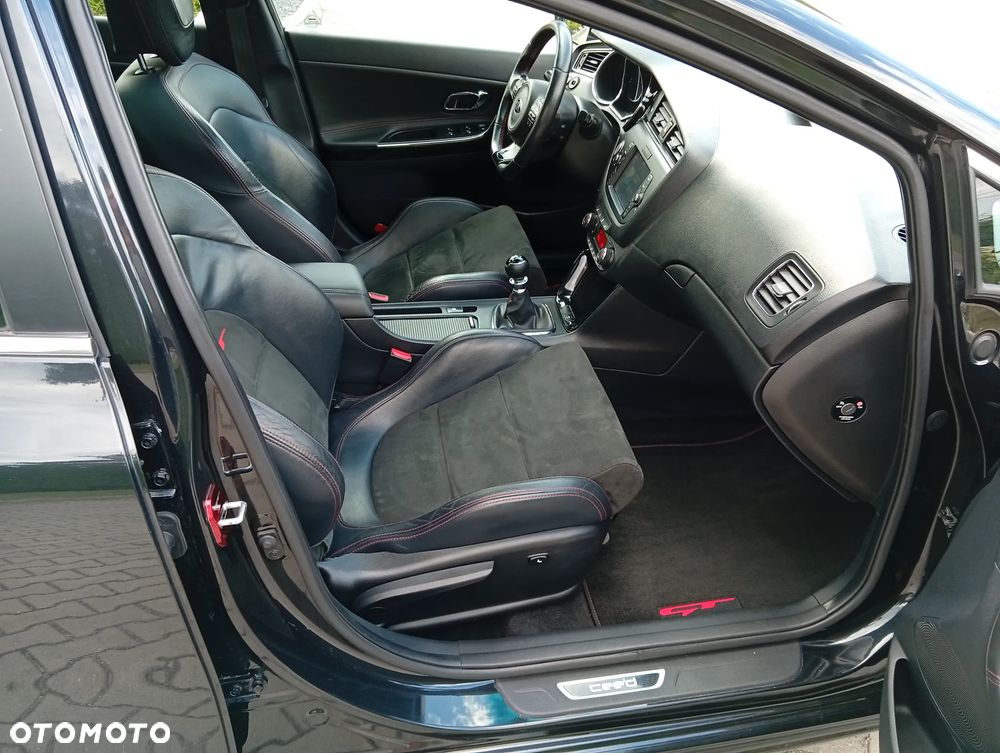 Kia Ceed 1.6 T-GDI GT-Track - 21