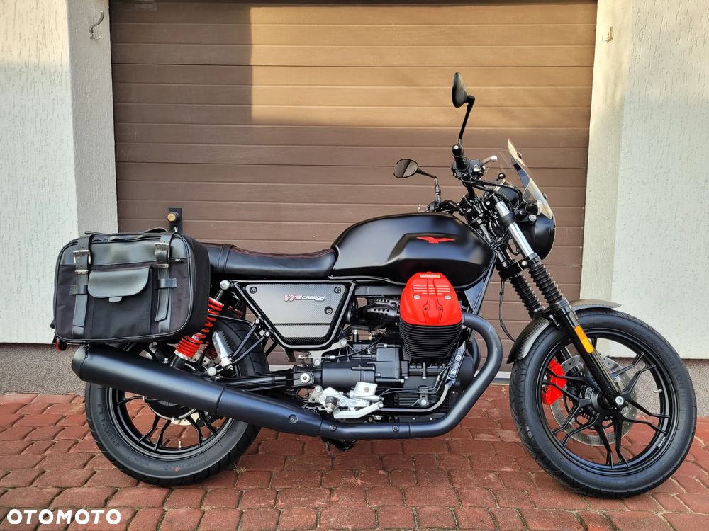 Moto Guzzi V7 - 3