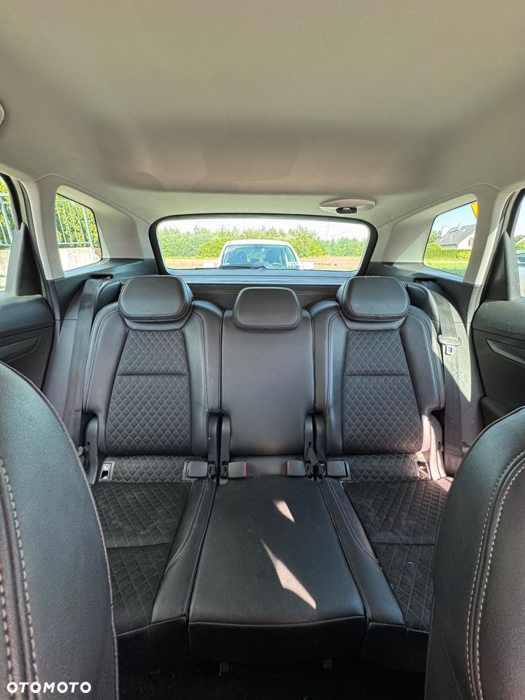 Skoda Karoq 2.0 TDI SCR 4x4 Style DSG - 9