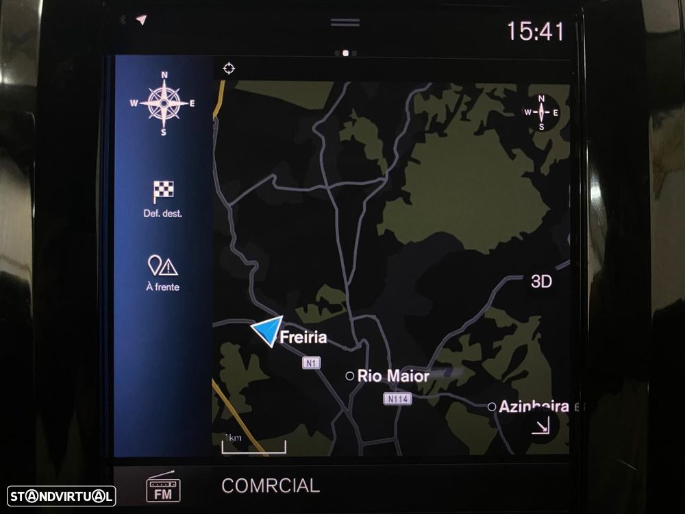 Volvo XC 60 2.0 B4 Momentum Plus Geartronic - 26