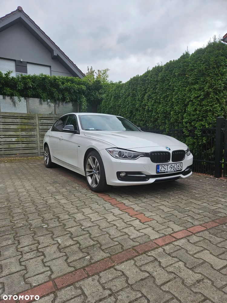 BMW Seria 3 318d Sport Line - 21