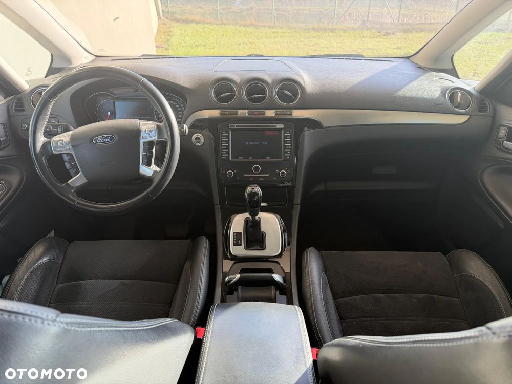 Ford S-Max 2.0 TDCi DPF Titanium - 11