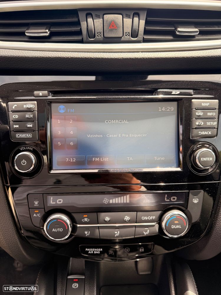 Nissan Qashqai 1.2 DIG-T N-Connecta - 10