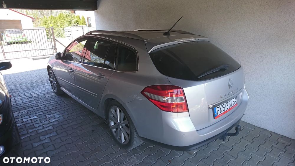 Renault Laguna 3.5 V6 Initiale - 17