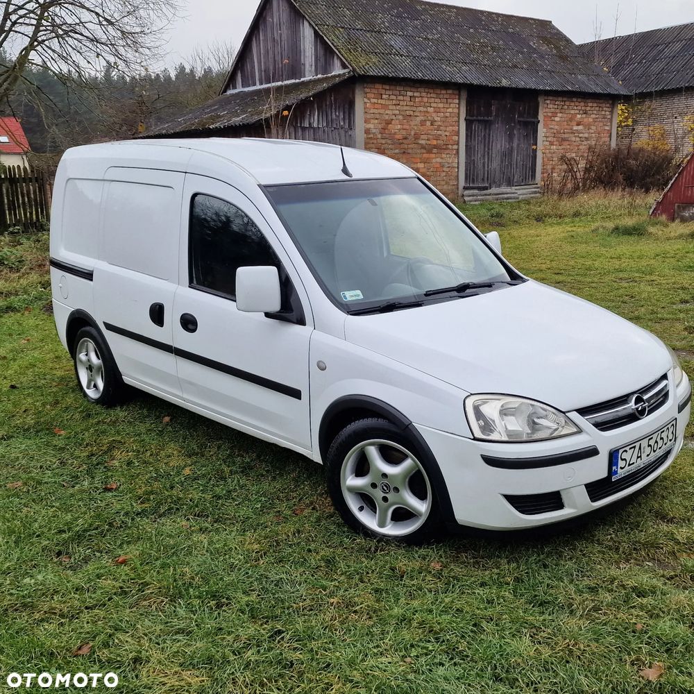 Opel Combo - 1