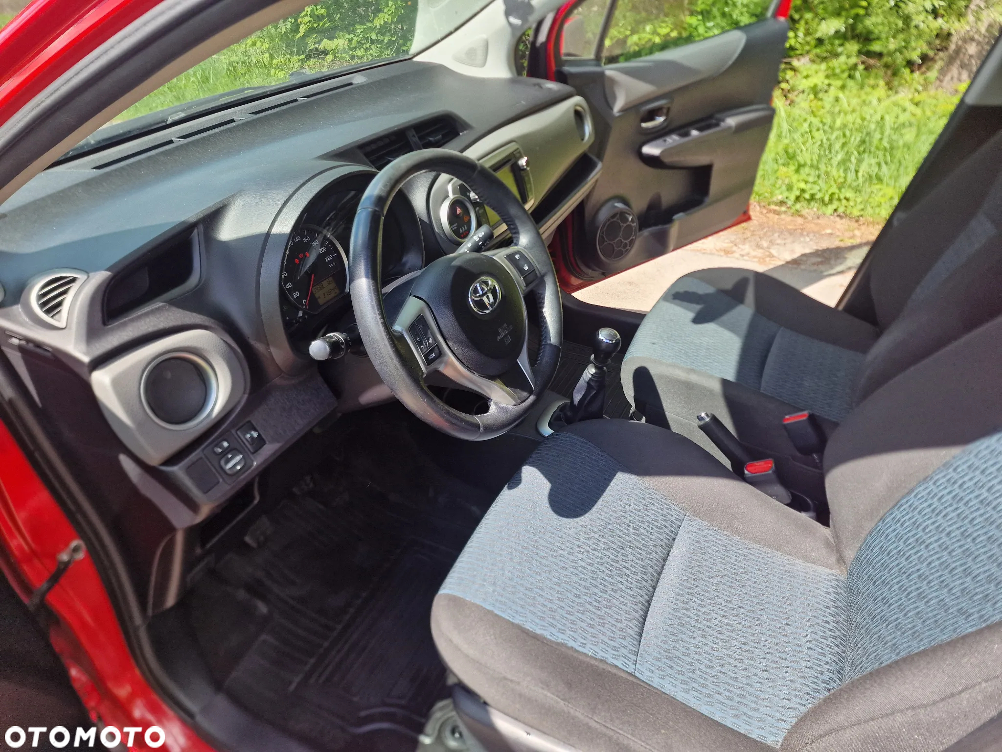 Toyota Yaris 1.33 Luna - 8
