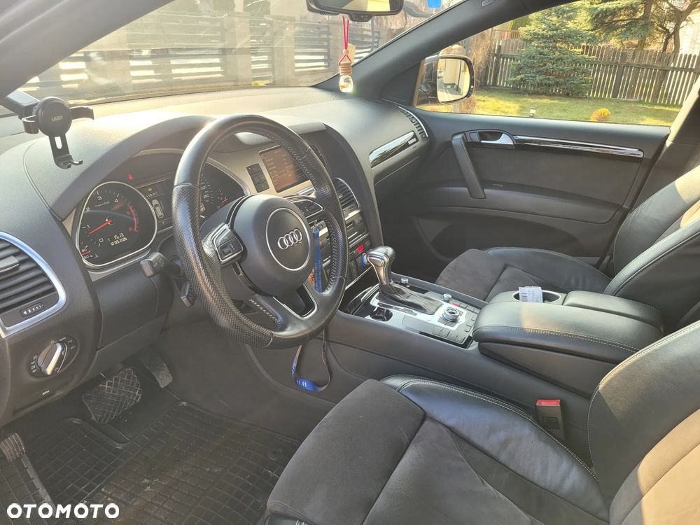 Audi Q7 3.0 TDI DPF Quattro Tiptronic - 9