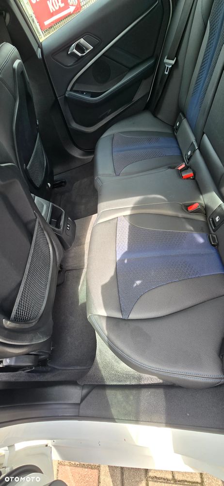 BMW Seria 2 218i M Sport - 17