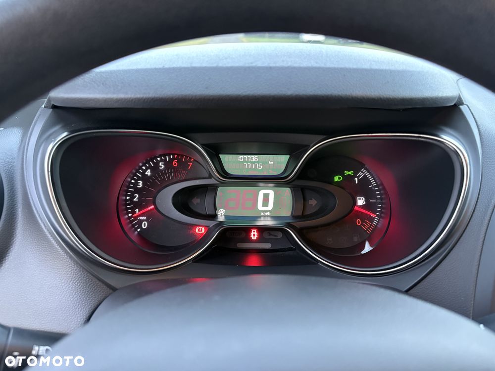Renault Captur - 15