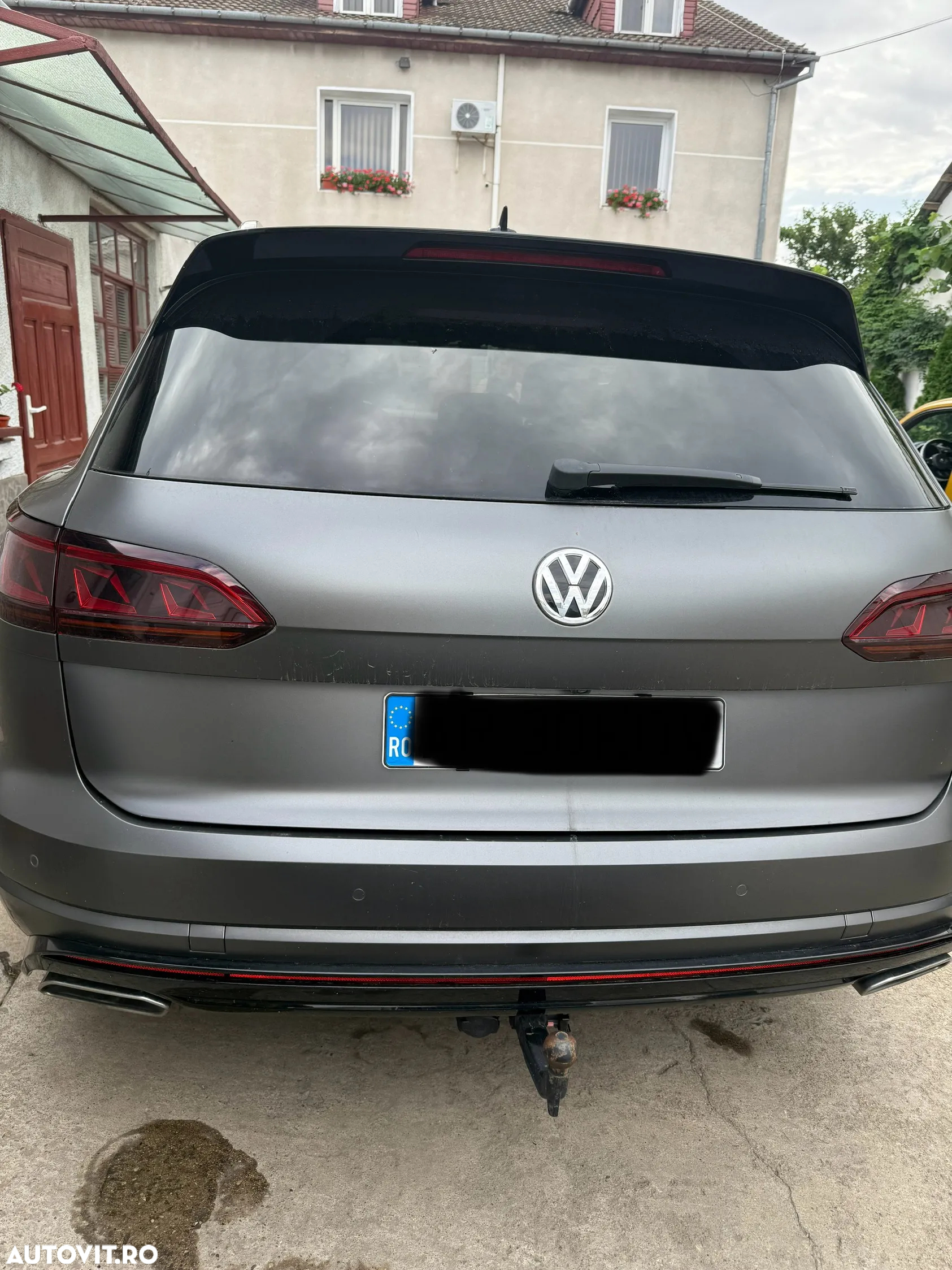 Volkswagen Touareg V6 TDI R-Style - 4