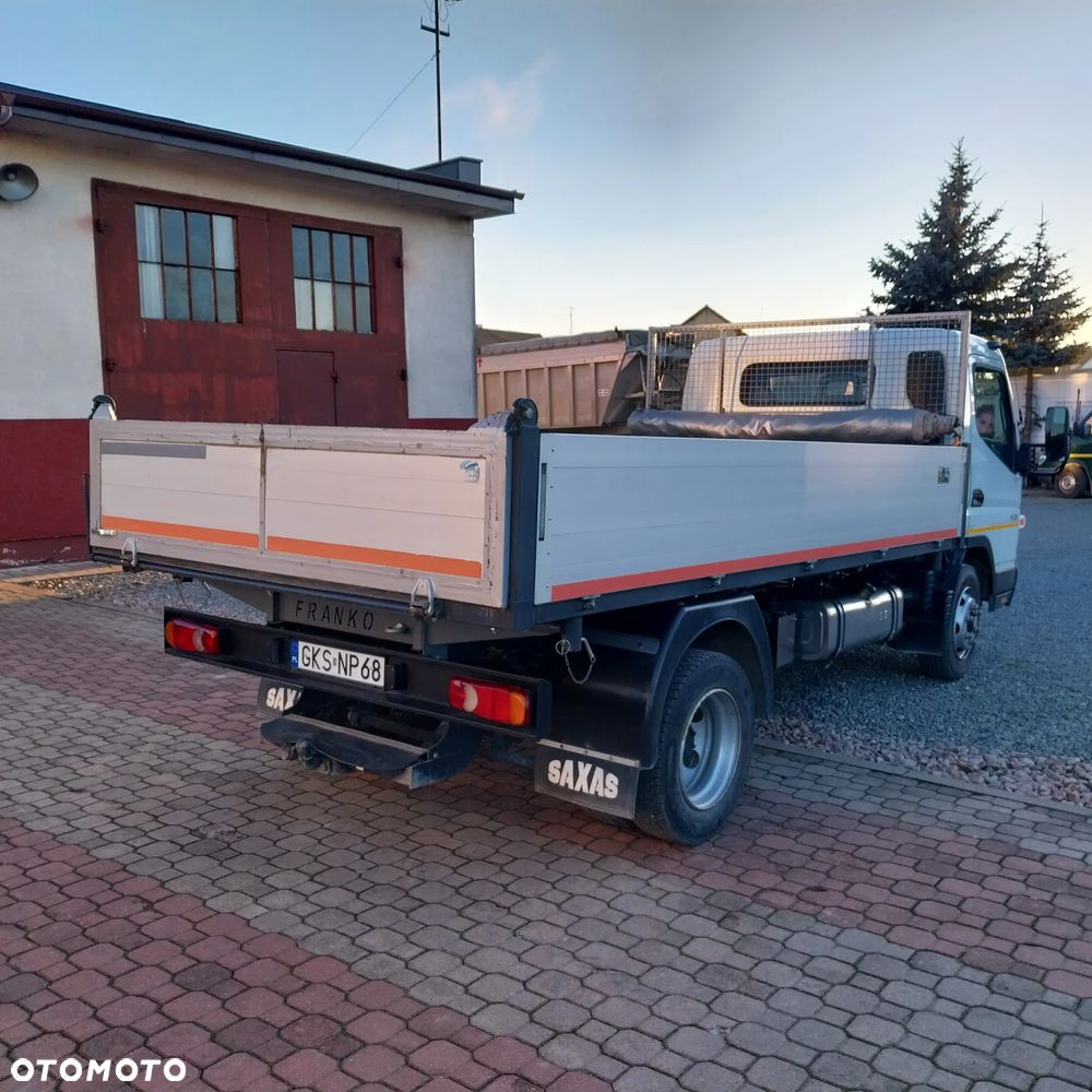 Mitsubishi Canter - 19