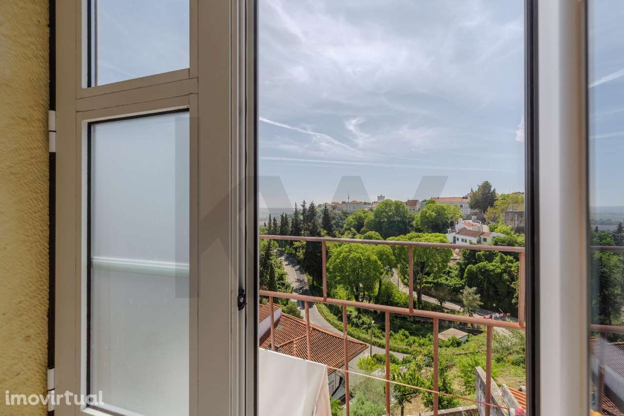 Prédio com património e paisagem em Santarém | Entre a presença do con - Grande imagem: 5/56