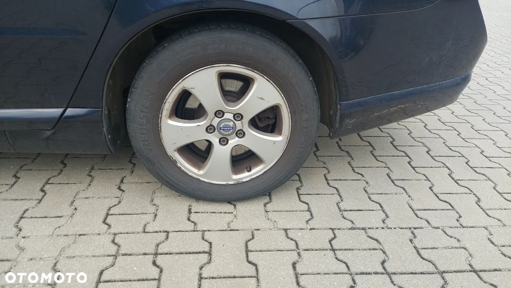 Volvo V70 2.0 Momentum - 15