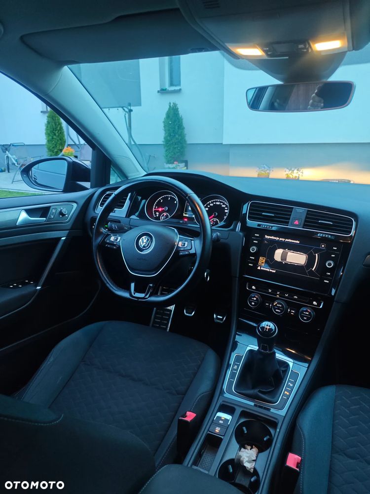 Volkswagen Golf 1.6 TDI SCR IQ.DRIVE - 4
