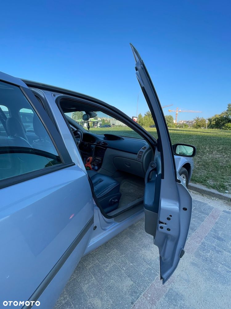Renault Laguna 2.0 RXT - 6