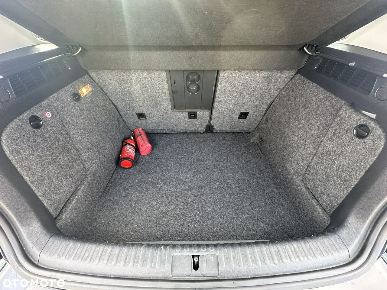 Volkswagen Tiguan - 10