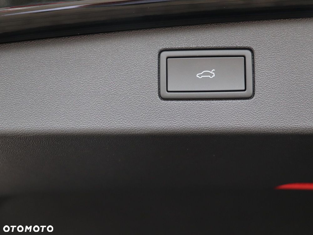 Volkswagen Tiguan - 27