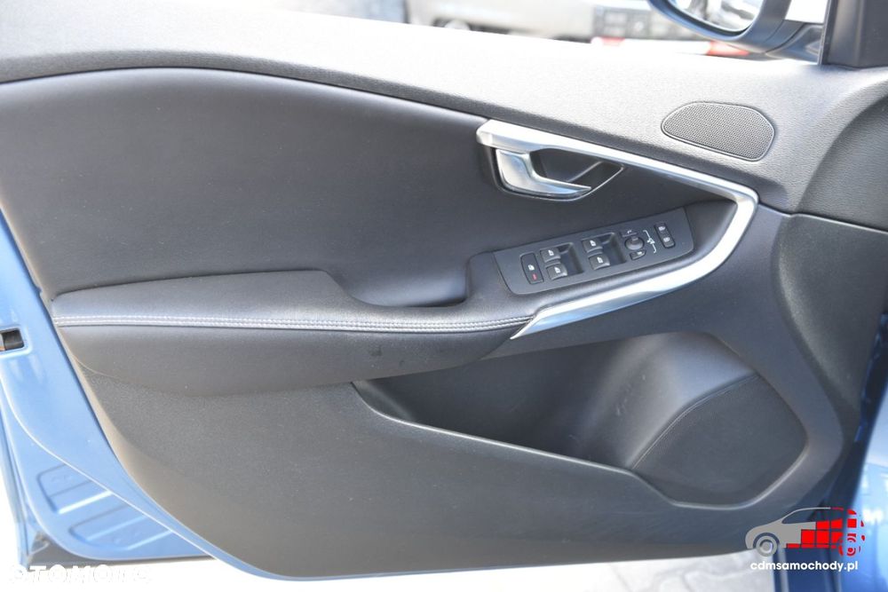 Volvo V40 - 15