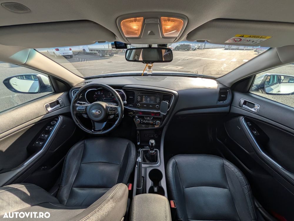 Kia Optima - 12