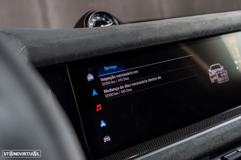 Porsche Cayenne Coupé Turbo E-Hybrid Pacote GT - 25