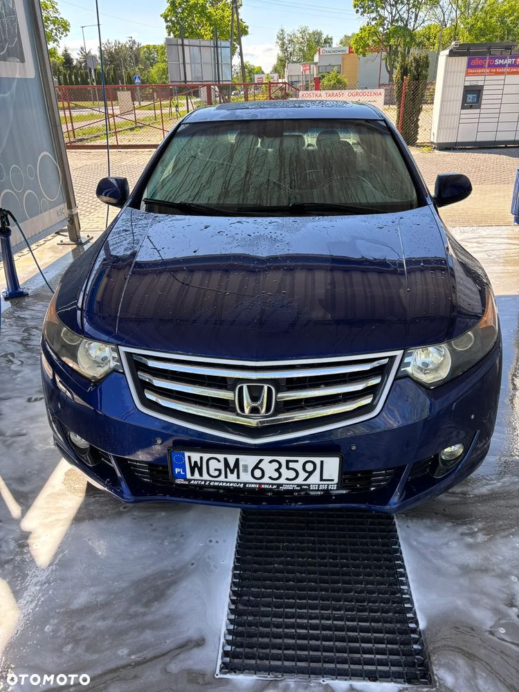 Honda Accord 2.0 Executive Nav - 6