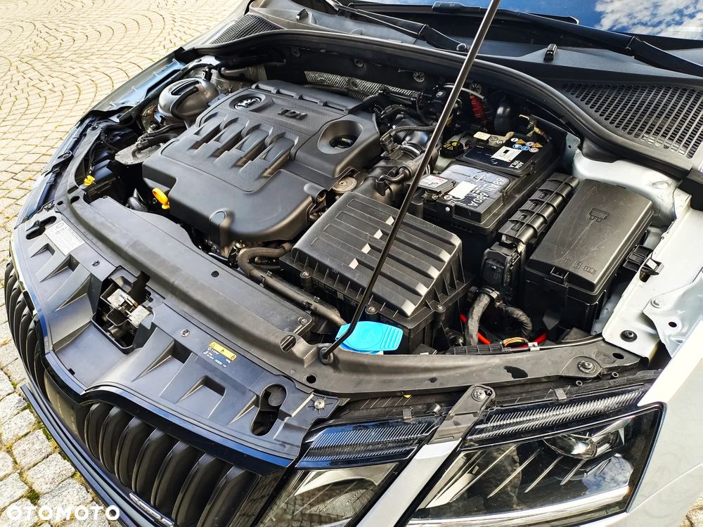 Skoda Octavia 2.0 TDI (Green tec) RS - 35