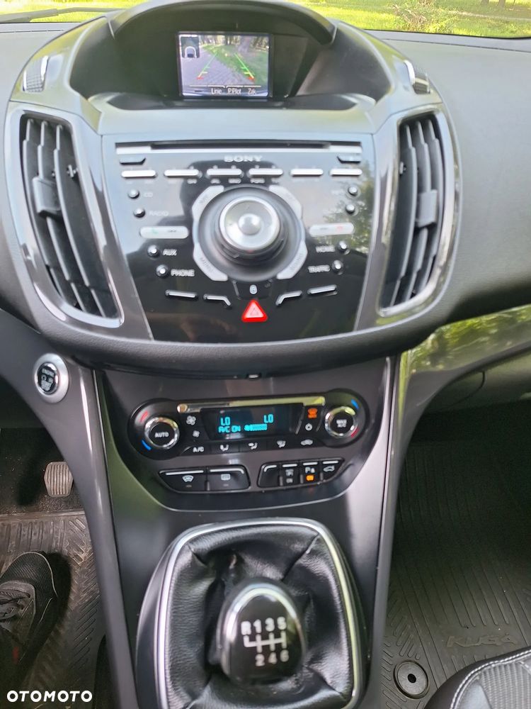 Ford Kuga 2.0 TDCi 4WD Titanium - 24