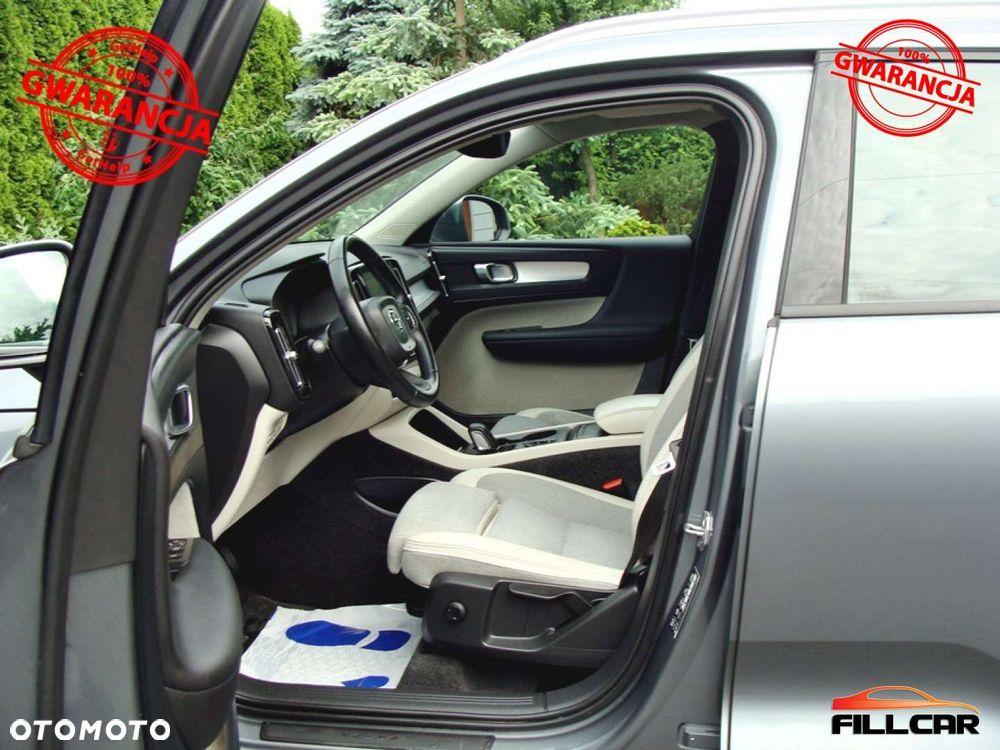 Volvo XC 40 D3 SCR Momentum - 17